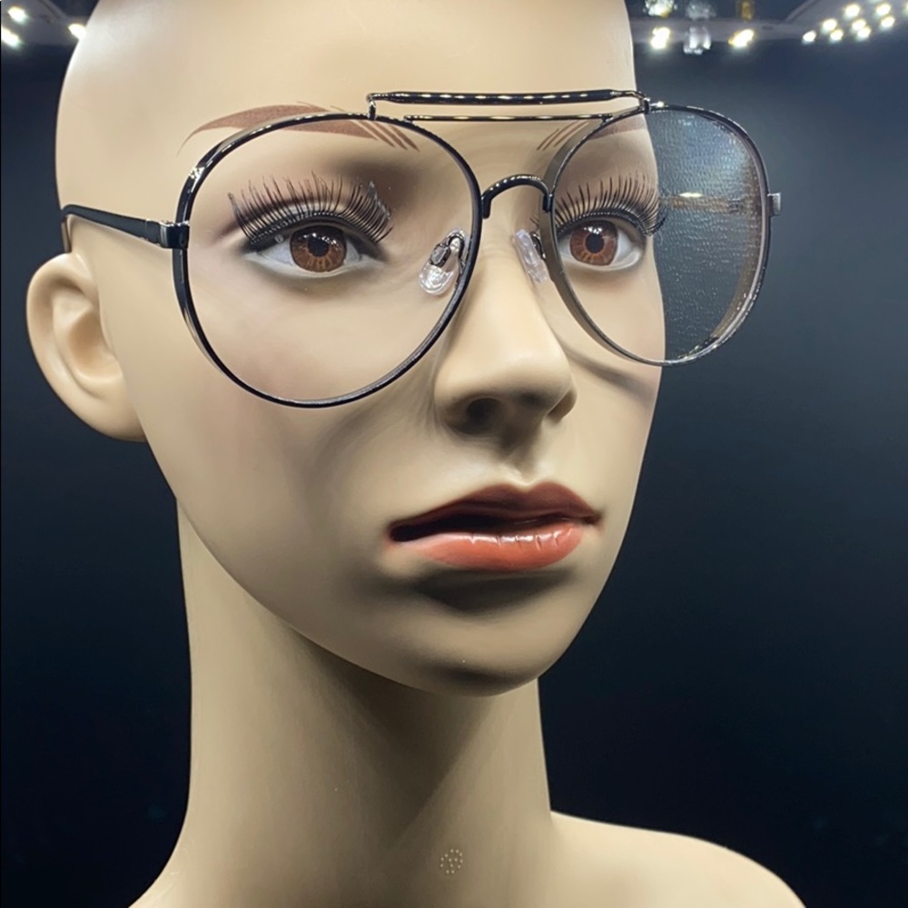 Fashionable eyewear